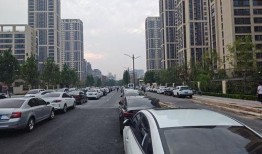 郑州航海路最新爆料,繁华路段大变样，未来展望令人期待